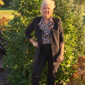 cabi Black Dinner Jacket Size 8 NWT